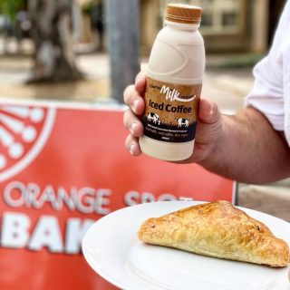 Have you tried one of the @orangespotbakery Award winning pasties? They are delicious teamed with an ice cold Fleurieu Milk Company Iced Coffee. Sounds like a perfect treat next time you're at the Bay.